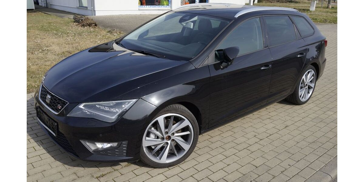 Seat Leon 195.300 km 8.999 &euro; Bitterfeld 06749