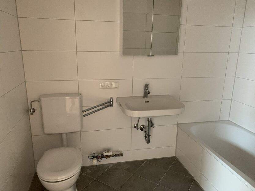 Leben ohne Kompromisse! Perfekt geschnittene 2-Zimmer Dachgeschosswohnung! 2 zimmer