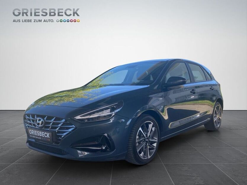 i30