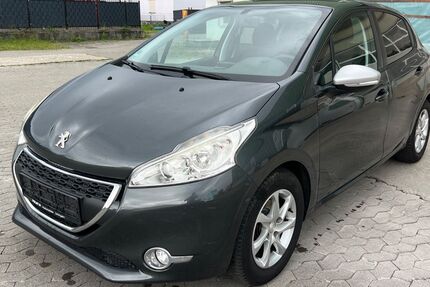 Peugeot 208 117.871 km 2.999 &euro; Uhingen 73066