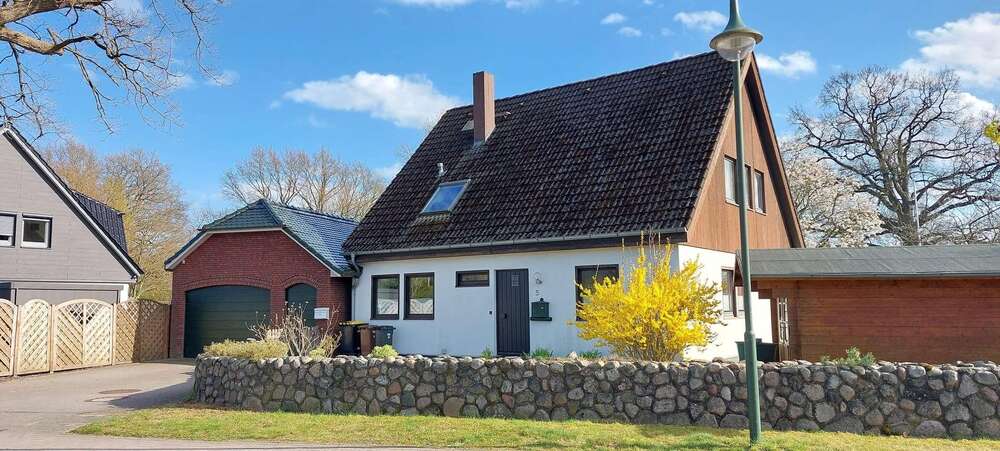 Einfamilienhaus Borstel-Hohenraden Hohenraden - 6 Zimmer, 137 m&sup2;, 498.000&euro; | Angebot:26363879