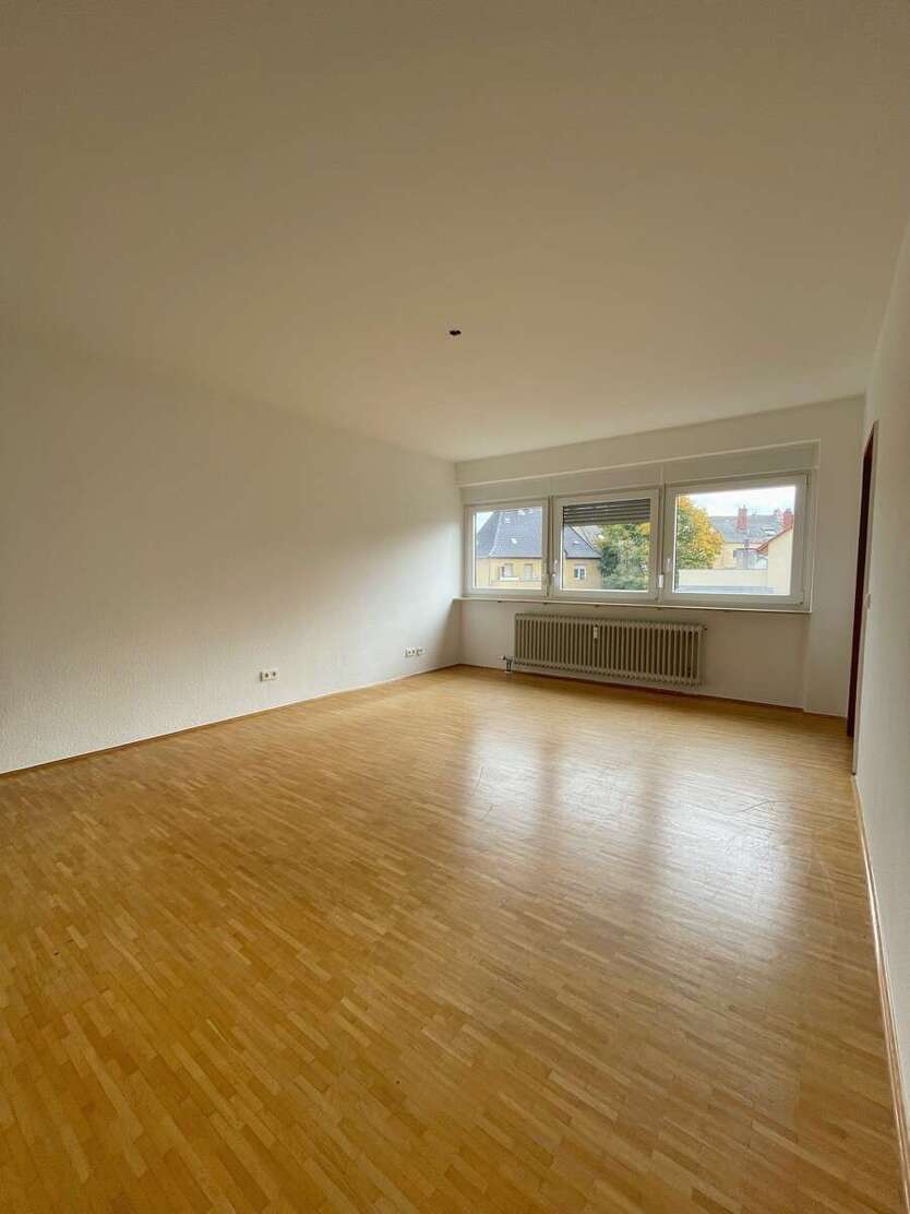 Wohnung zum Mieten in Ludwigshafen 650 € 79.43 m² 3.5 zimmer
