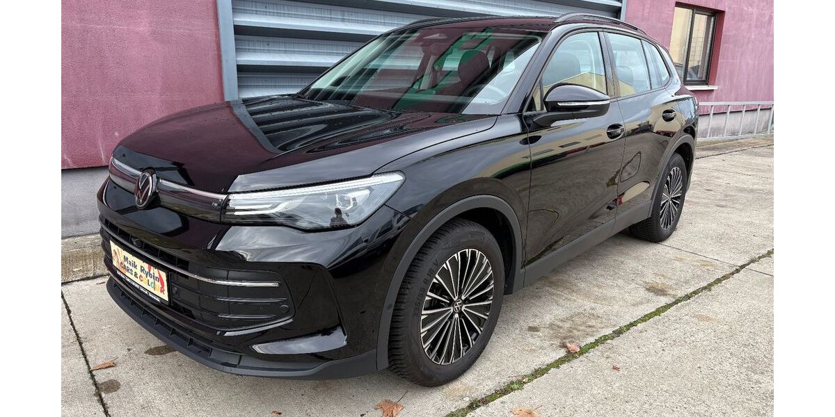 VW Tiguan 15.736 km 33.990 &euro; Schwedt 16303