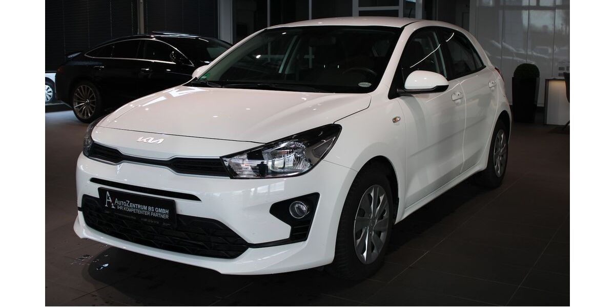 Kia Rio 26.300 km 11.950 &euro; Braunschweig 38126