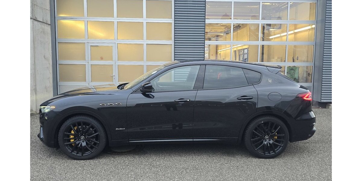 Maserati Levante GranSport Q4 BI XENON NAVI Luftfederung 65.000 km 51.998 &euro; Landau 76829
