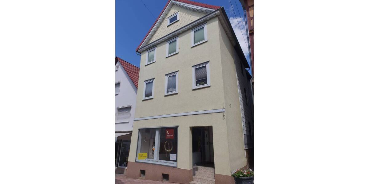 Mehrfamilienhaus, Wohnhaus Homberg - 7 Zimmer, 190 m&sup2;, 225.000&euro; | Angebot:25693035