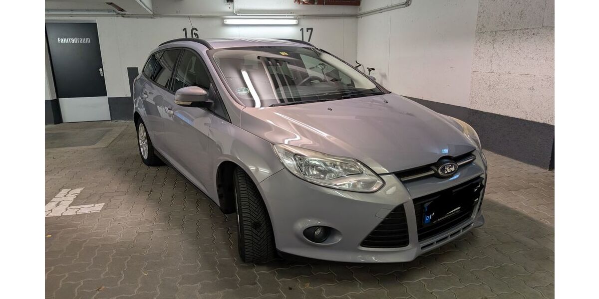 Ford Focus 134.000 km 4.599 &euro; Hamburg 22763