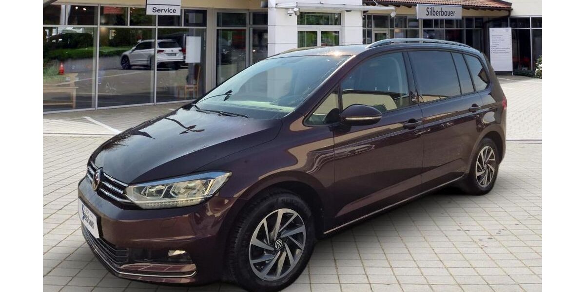 VW Touran 98.887 km 18.690 &euro; Bad Kötzting 93444