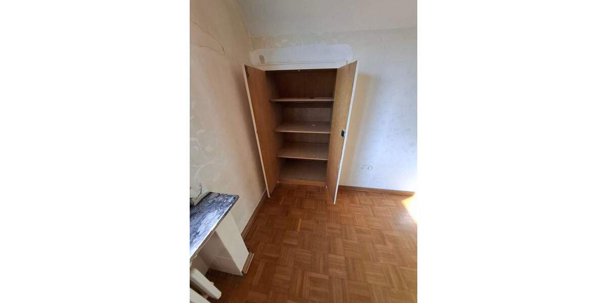 !!!! Bürohaus mit großem Grundstück im Gewerbegebiet Genend !!!! zimmer