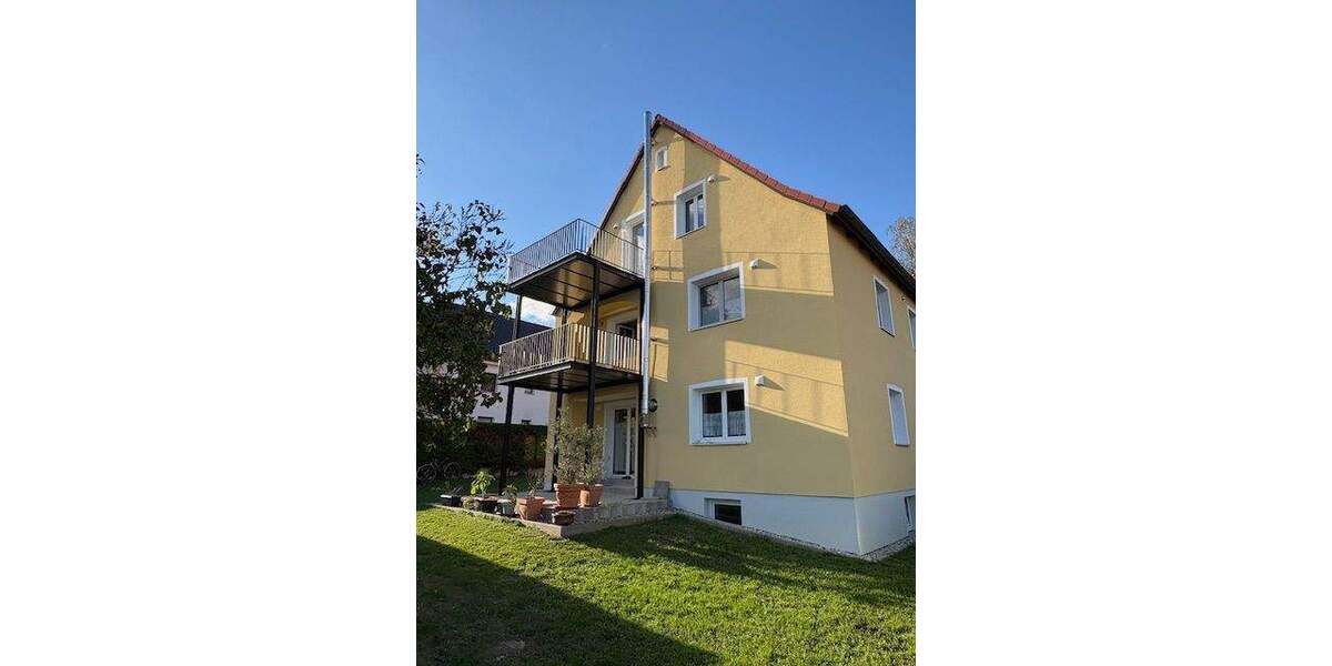 Etagenwohnung Geisenhausen - 3 Zimmer, 75 m&sup2;, 780&euro; | Angebot:24834813