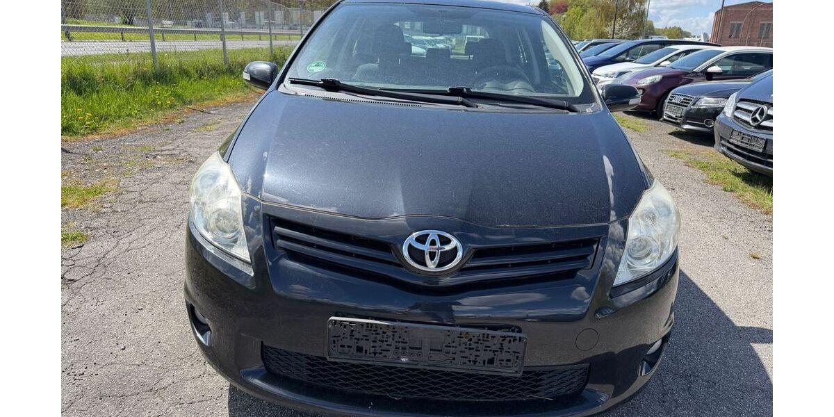 Toyota Auris 234.000 km 3.500 &euro; Sohren 55487