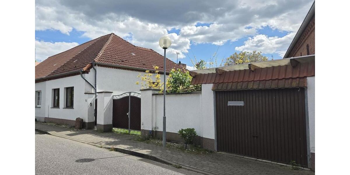 Doppelhaushälfte Tangerhütte - 3 Zimmer, 80 m&sup2;, 73.000&euro; | Angebot:26837394