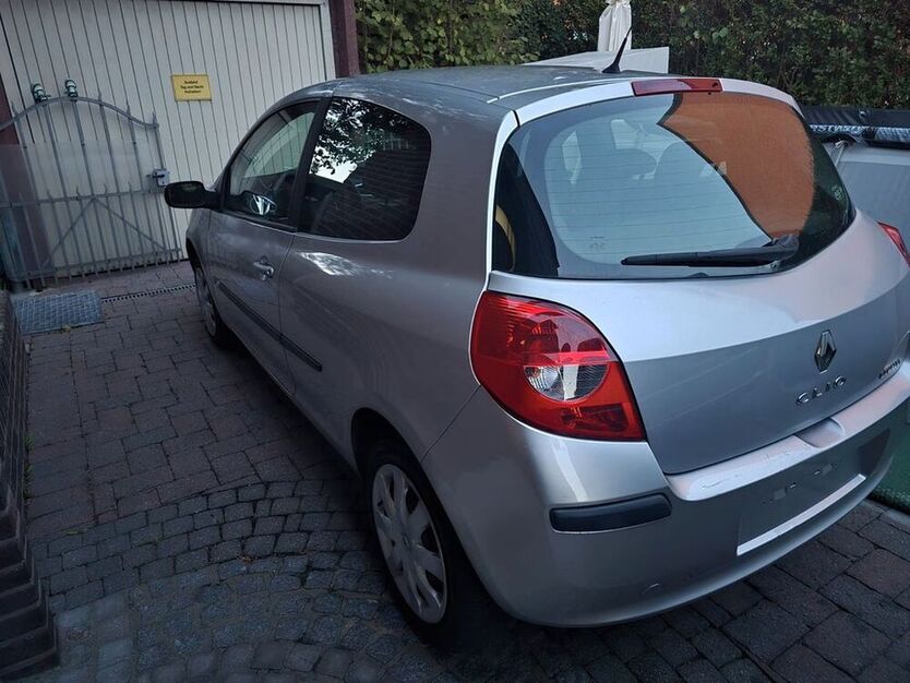 Clio
