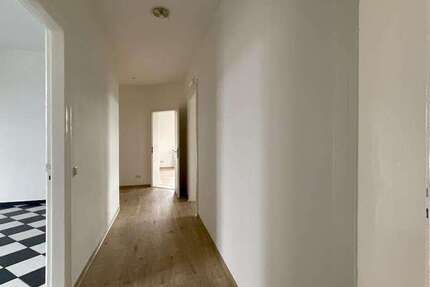 Wohnung zum Mieten in Bremerhaven 909 € 139.2 m²