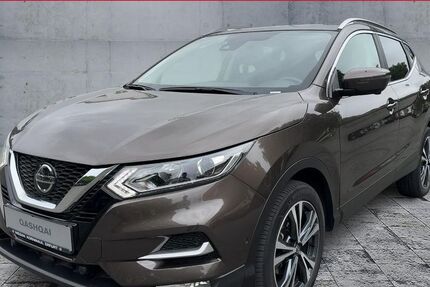 Nissan Qashqai 48.035 km 14.808 &euro; Erfurt 99085