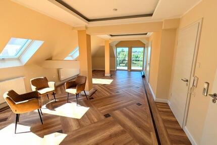 Haus Schönebeck (Elbe) - 2 Zimmer, 92 m&sup2;, 1.426&euro; | Angebot:25757059