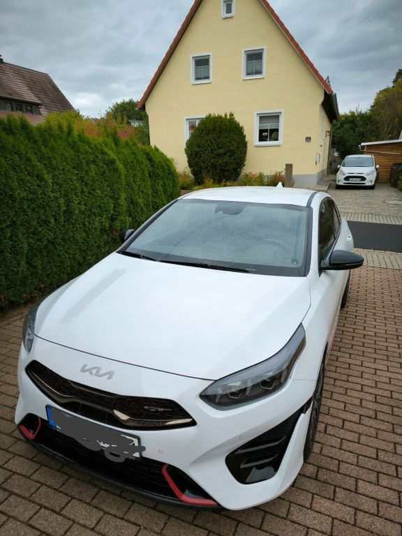 Kia pro ceed / ProCeed 36.500 km 26.500 € Waldershof 95679