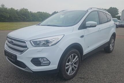 Ford Kuga 75.952 km 15.800 &euro; Nübbel 24809