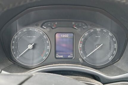 Skoda Octavia 97.646 km 2.000 &euro; Dresden 01219