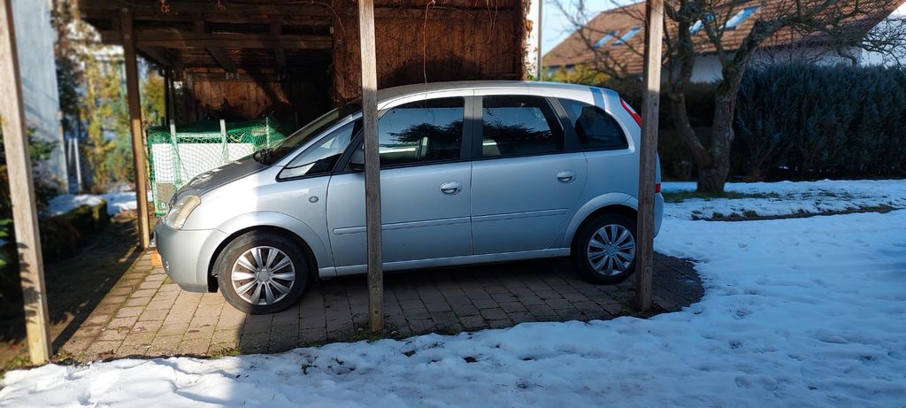 Opel Meriva 65.000 km 2.800 &euro; Waldstetten 73550