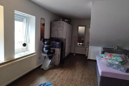 Schöne helle 3 Zimmer Wohnung in Trockenerfurth zu vermieten