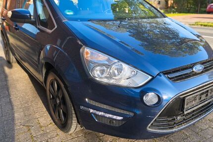 Ford S-Max 254.022 km 5.100 &euro; Martfeld 27327