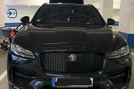 Jaguar F-Pace 193.500 km 20.990 € Bremen 28215