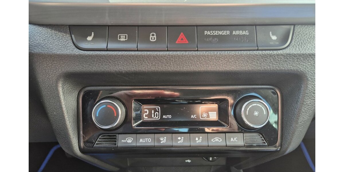 Skoda Fabia Ambition, Klima, Kamera, Carplay, Navi 41.400 km 15.490 &euro; Rodgau 63110