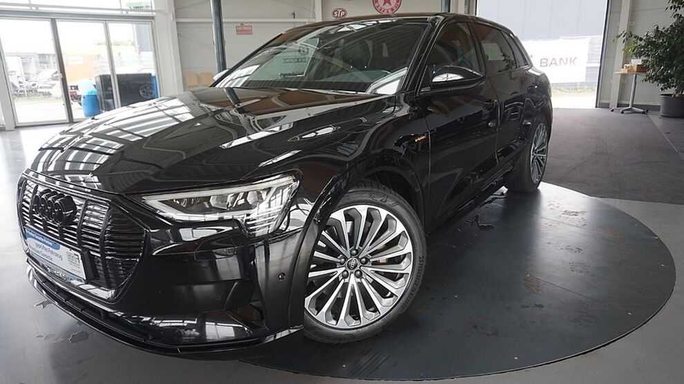 Audi e-tron 115.584 km 27.800 € Pfungstadt 64319