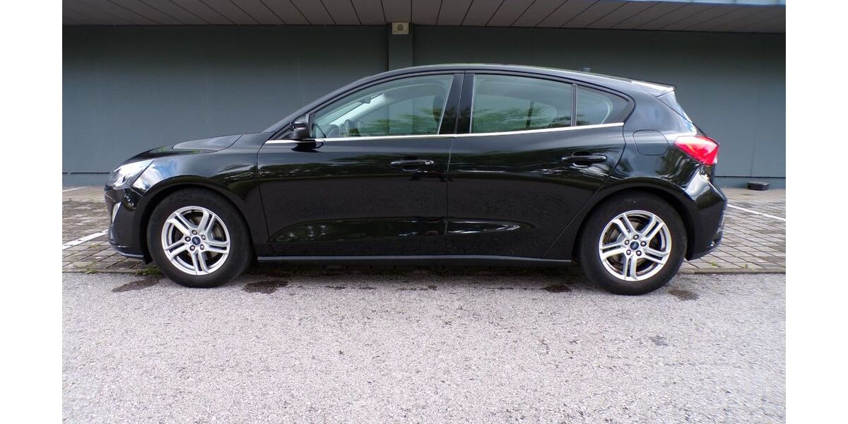 Ford Focus 133.122 km 12.399 &euro; Rosenheim 83026