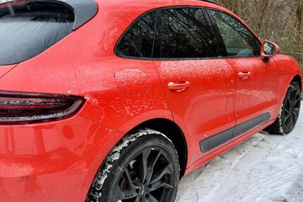 Porsche Macan 152.000 km 39.999 &euro; Stuttgart 70192