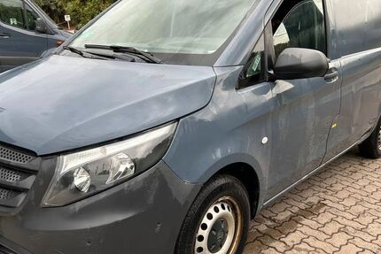 Mercedes-Benz Vito 136.808 km 4.990 &euro; Halle 06118
