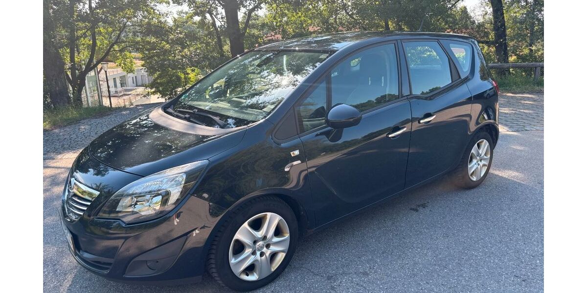Opel Meriva 237.100 km 1.990 &euro; Rohrdorf 83101