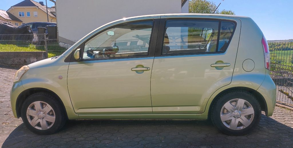 Daihatsu Sirion 255.000 km 1.400 &euro; Palzem 54439