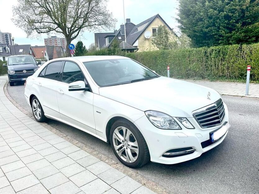 E 220