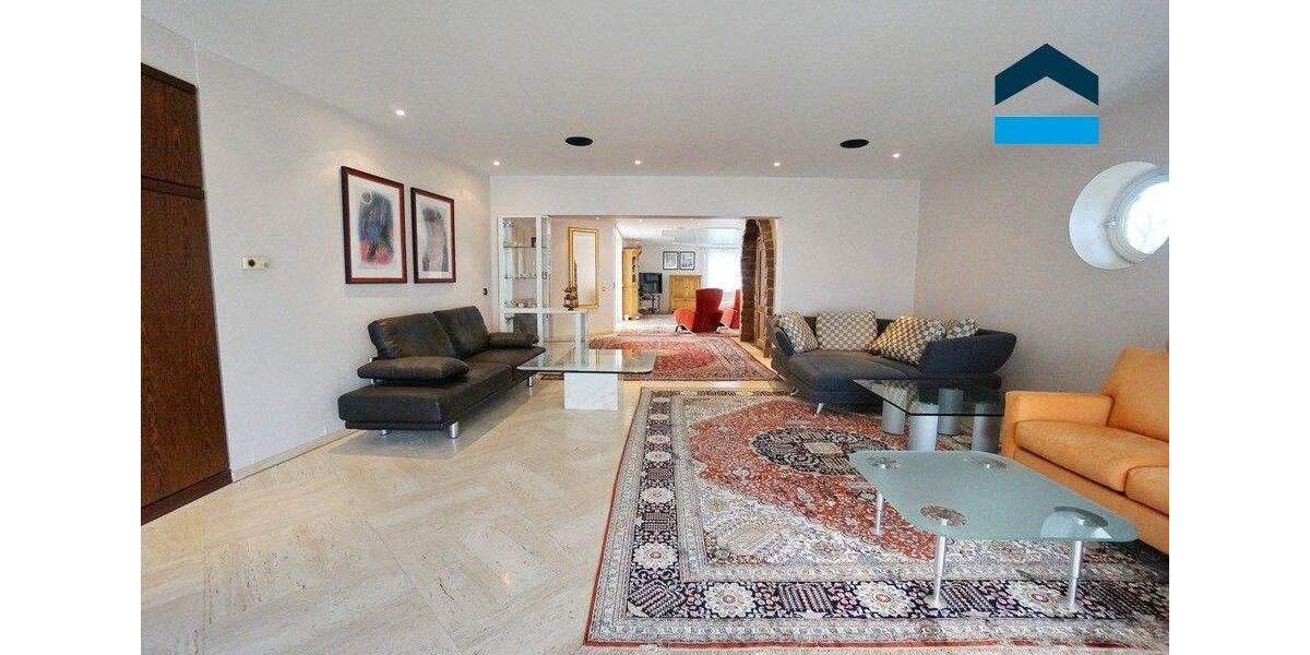 Issum-Sevelen: Familienanwesen - Wohnen u. Arbeiten unter einem Dach 9 zimmer