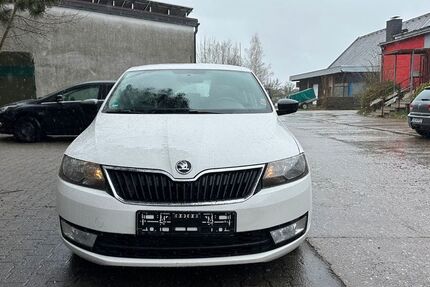 Skoda Rapid 300.000 km 3.499 &euro; Wunsiedel 95632