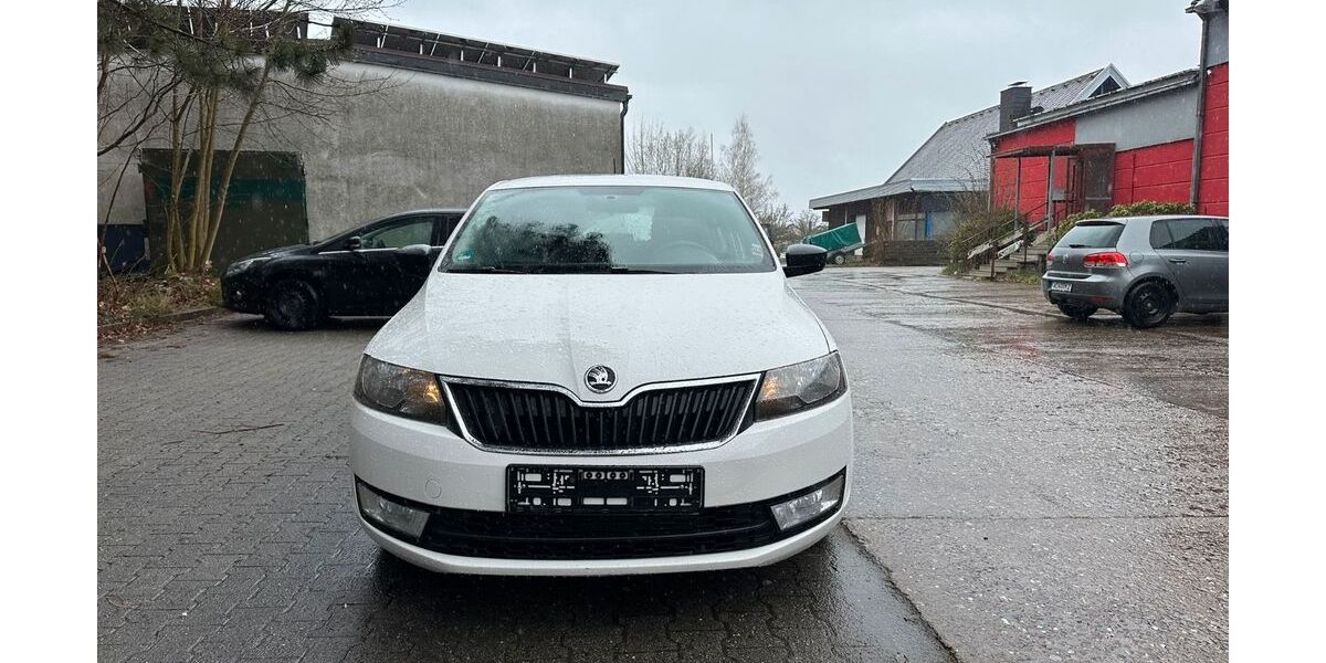 Skoda Rapid 300.000 km 3.499 &euro; Wunsiedel 95632