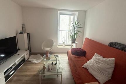 Frickhofen: Schöne Wohnung mit EBK & Keller – ca. 50 m² 2 zimmer