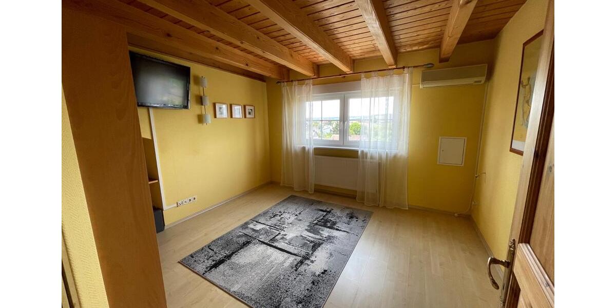 Doppelhaushälfte Völklingen - 11 Zimmer, 188 m&sup2;, 389.000&euro; | Angebot:27030270