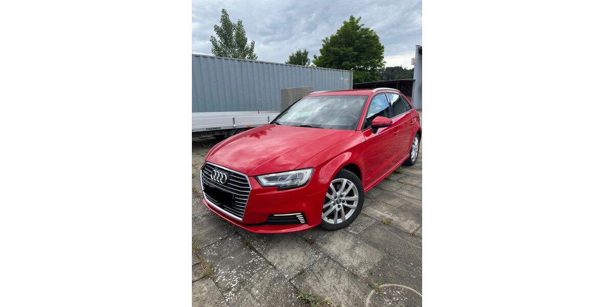 Audi A3 58.000 km 18.990 &euro; Waldshut- Tiengen 79761