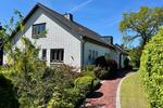 Einfamilienhaus Heide - 7 Zimmer, 199 m&sup2;, 2.200&euro; | Angebot:26340952