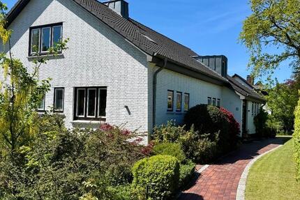 Haus Heide - 7 Zimmer, 199 m&sup2;, 2.200&euro; | Angebot:26340952