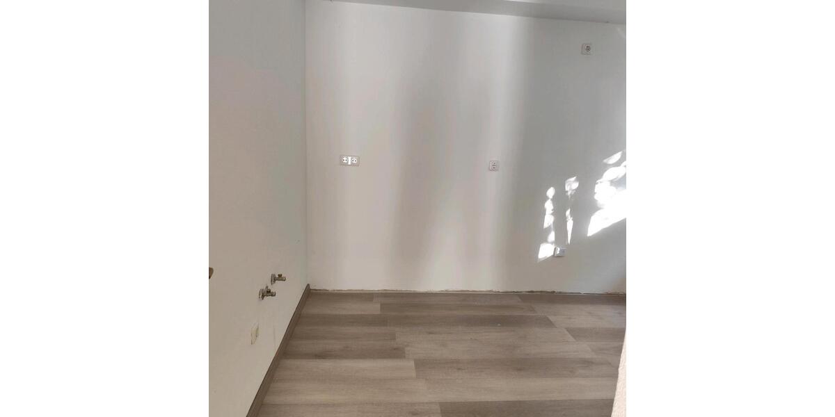 Erdgeschoßwohnung Dillenburg Eibach - 3 Zimmer, 90 m&sup2;, 700&euro; | Angebot:24842768