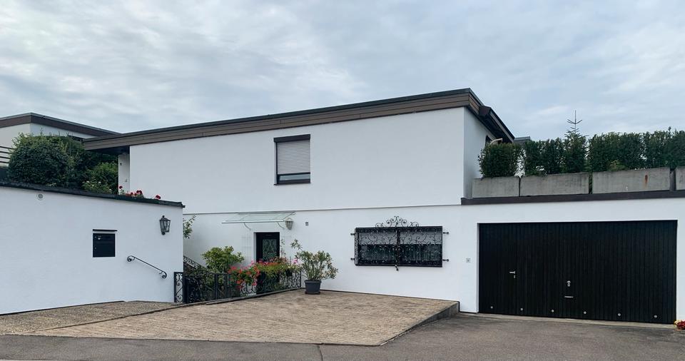 Atrium-Bungalow mit Panorama-Blick in Aichwald PROVISIONSFREI 6 zimmer