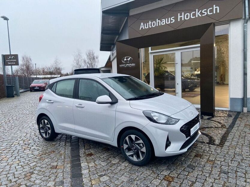 i10