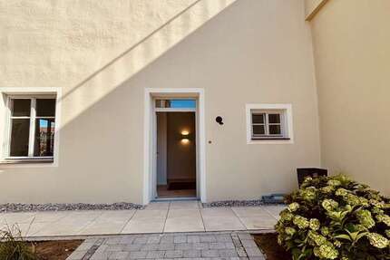 Wohnung zum Mieten in Großaitingen 2.280 € 134.2 m² 4 zimmer