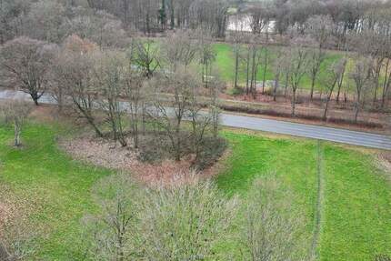 Eine der letzten Bauflächen am Decksteiner Weiher - Köln-Lindenthal zimmer