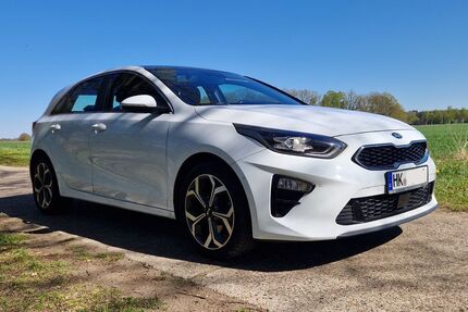 Kia ceed / Ceed 204.711 km 9.484 &euro; Walsrode 29664