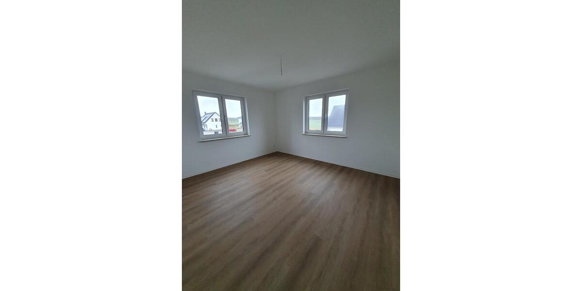 Wohnen mit WBS! 3-Zimmerwohnung zu vermieten, EG, Terrasse 3 zimmer